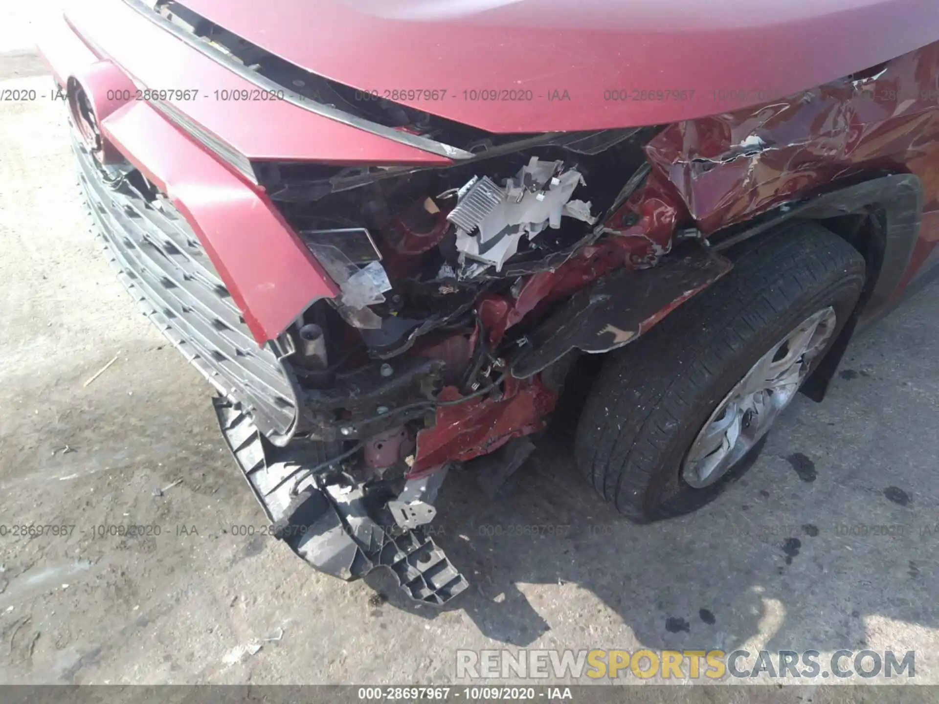 6 Photograph of a damaged car JTMH1RFV6KJ003747 TOYOTA RAV4 2019