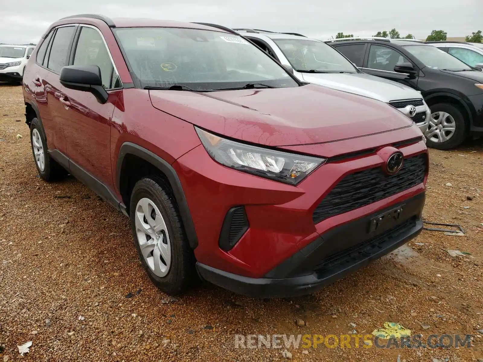 1 Photograph of a damaged car JTMH1RFV6KJ004395 TOYOTA RAV4 2019