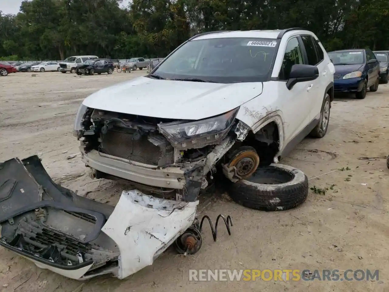 2 Photograph of a damaged car JTMH1RFV6KJ005921 TOYOTA RAV4 2019