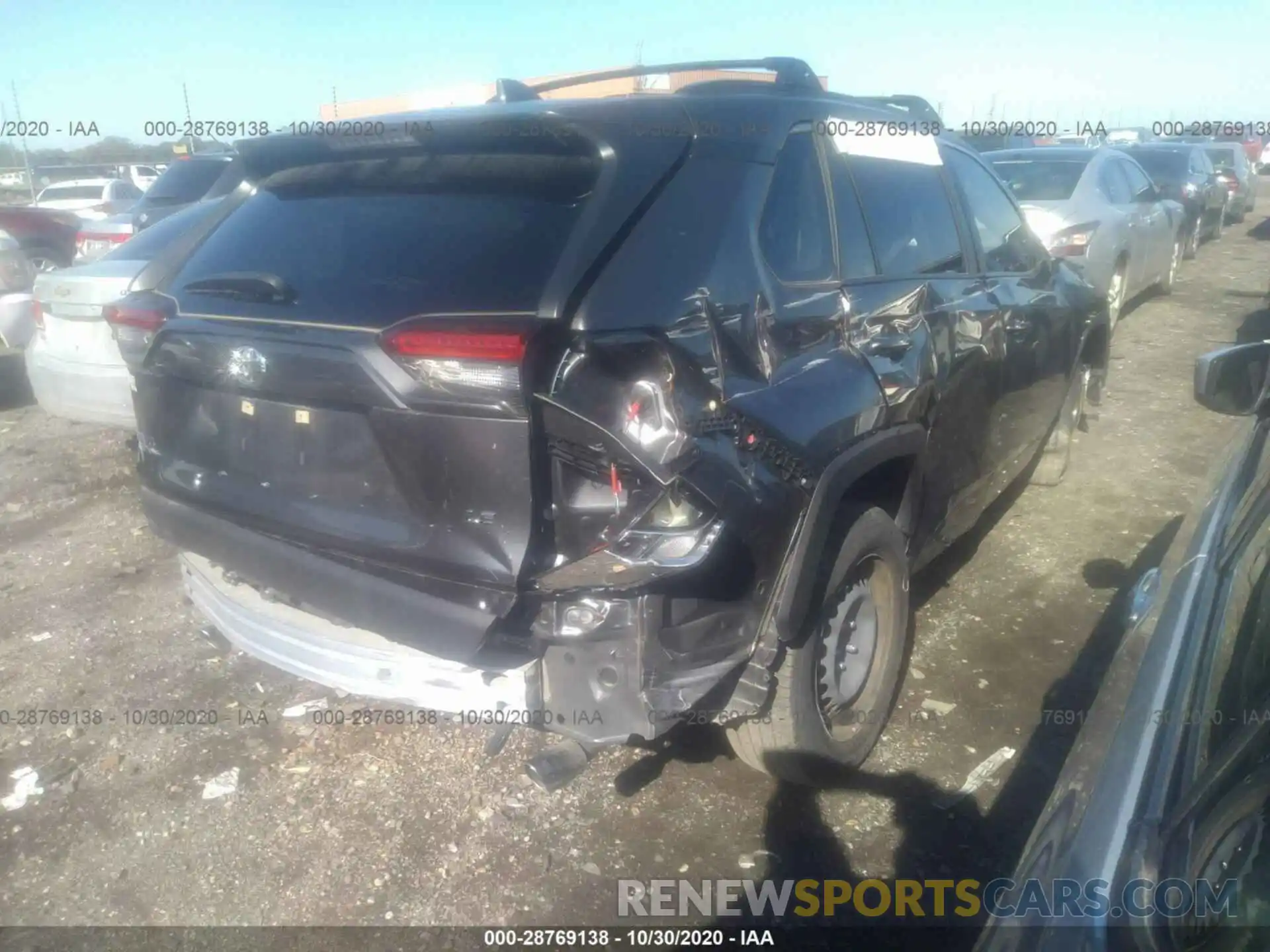 6 Photograph of a damaged car JTMH1RFV6KJ006633 TOYOTA RAV4 2019