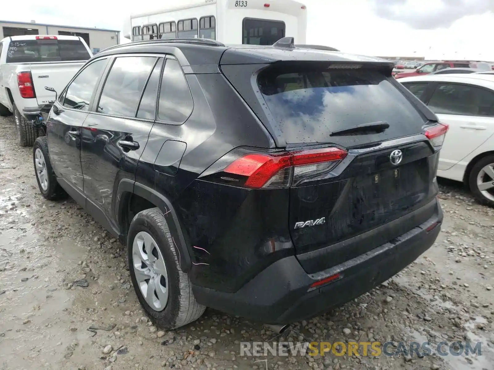 3 Photograph of a damaged car JTMH1RFV6KJ014974 TOYOTA RAV4 2019