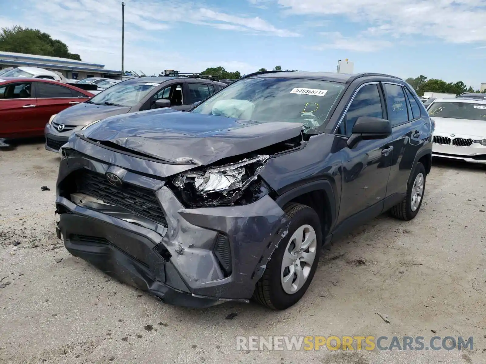 2 Photograph of a damaged car JTMH1RFV6KJ015106 TOYOTA RAV4 2019