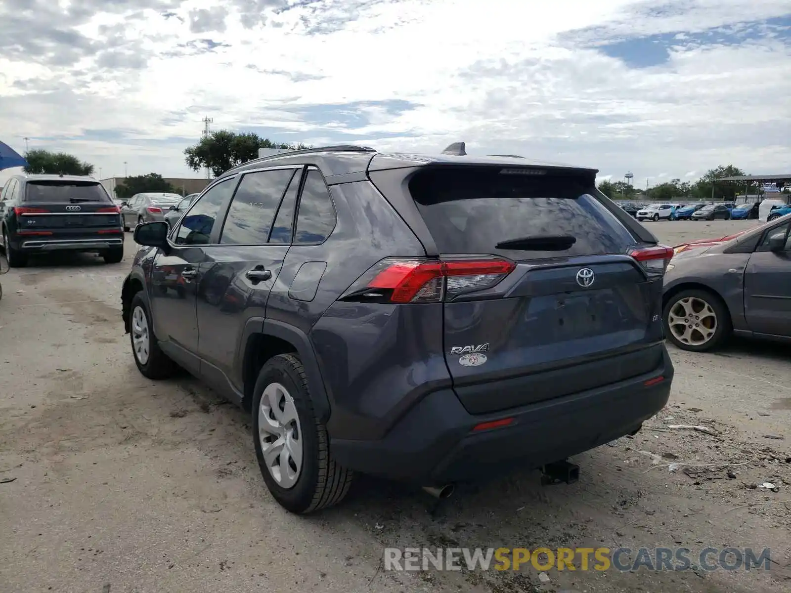 3 Photograph of a damaged car JTMH1RFV6KJ015106 TOYOTA RAV4 2019