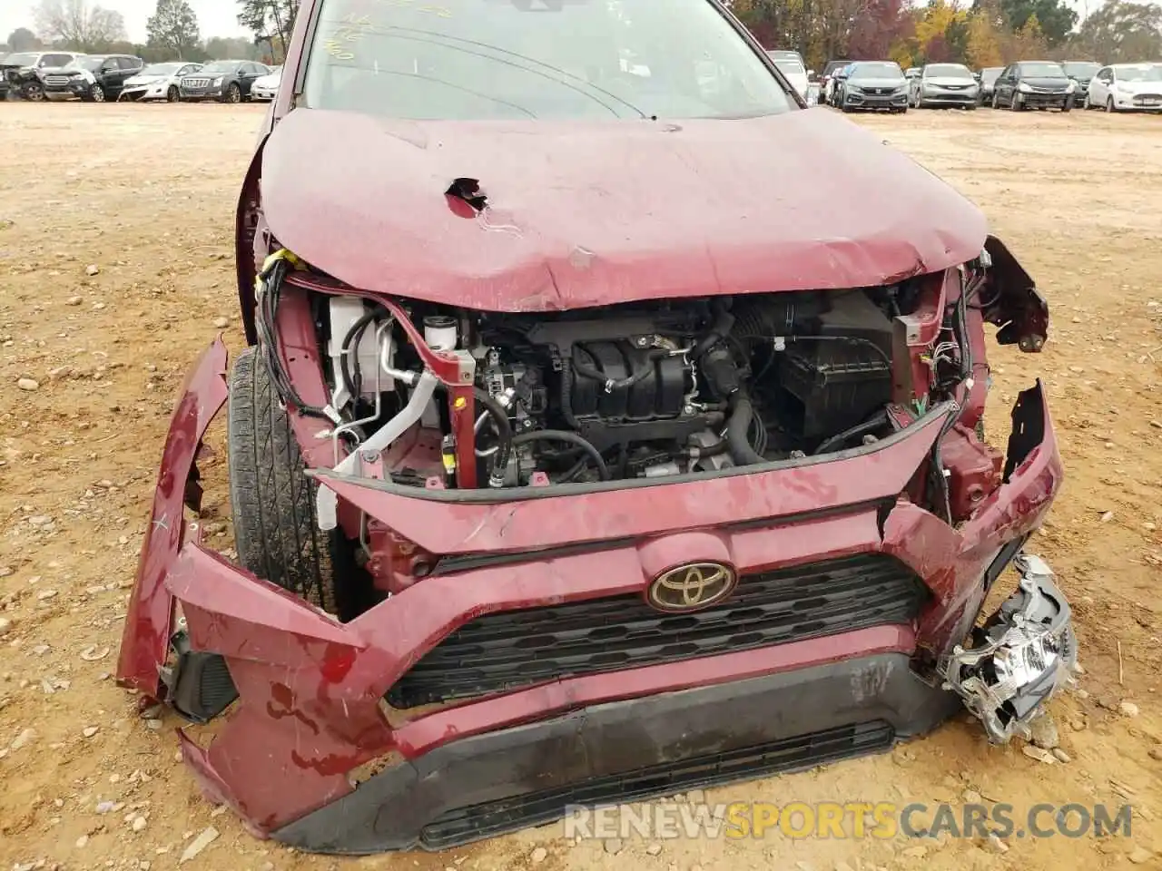 9 Photograph of a damaged car JTMH1RFV7KD005750 TOYOTA RAV4 2019