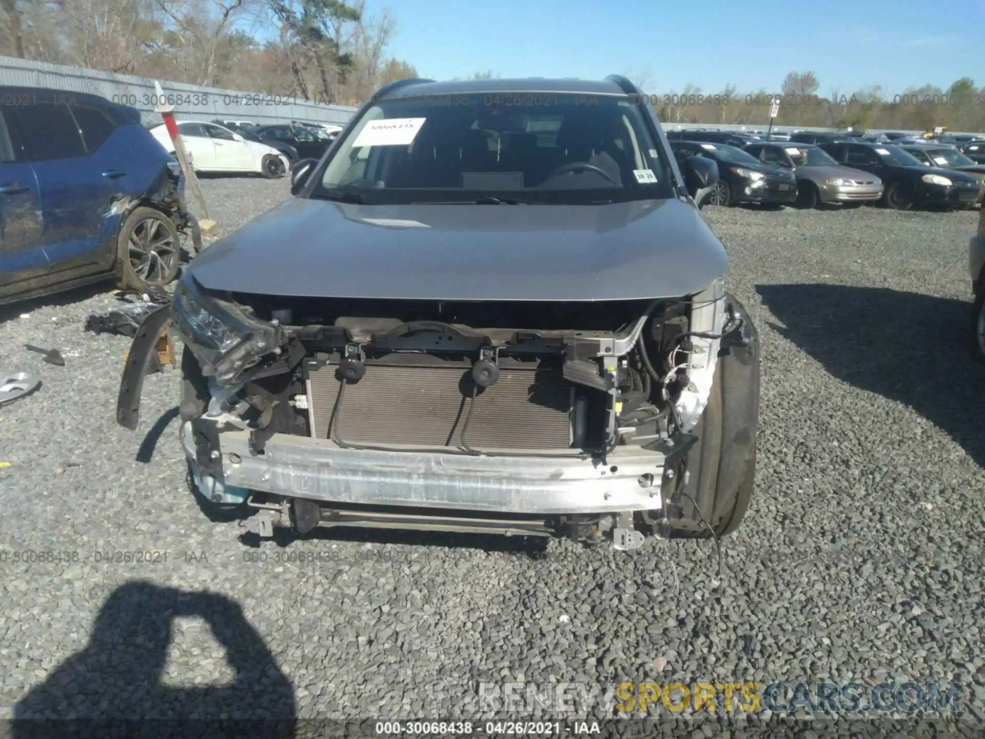 6 Photograph of a damaged car JTMH1RFV7KD007594 TOYOTA RAV4 2019