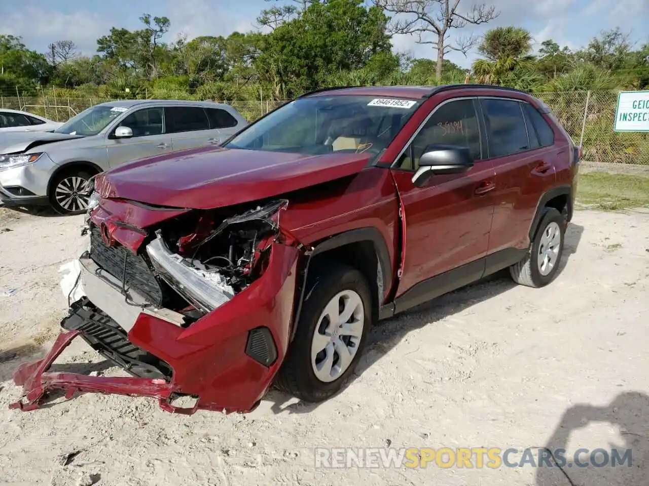 2 Photograph of a damaged car JTMH1RFV7KD016389 TOYOTA RAV4 2019