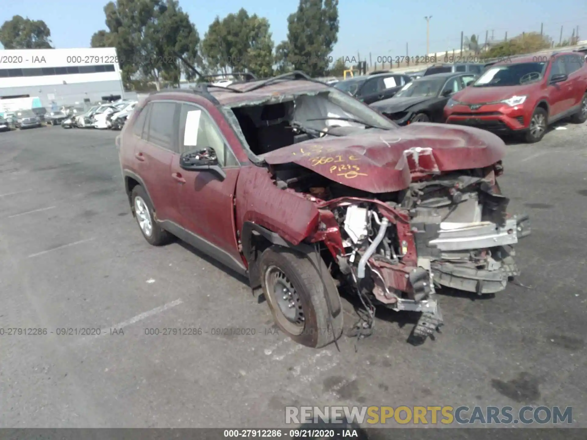 1 Фотография поврежденного автомобиля JTMH1RFV7KD024007 TOYOTA RAV4 2019