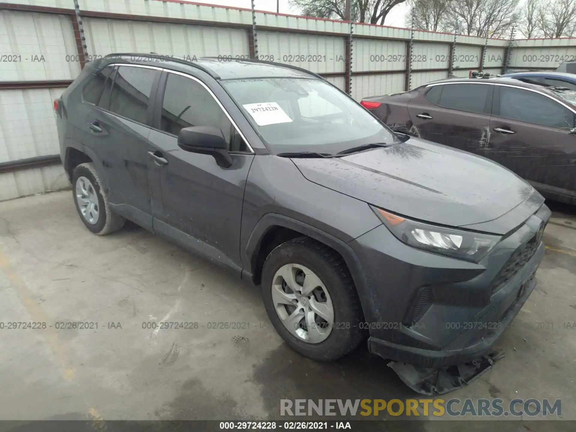 1 Photograph of a damaged car JTMH1RFV7KD500935 TOYOTA RAV4 2019