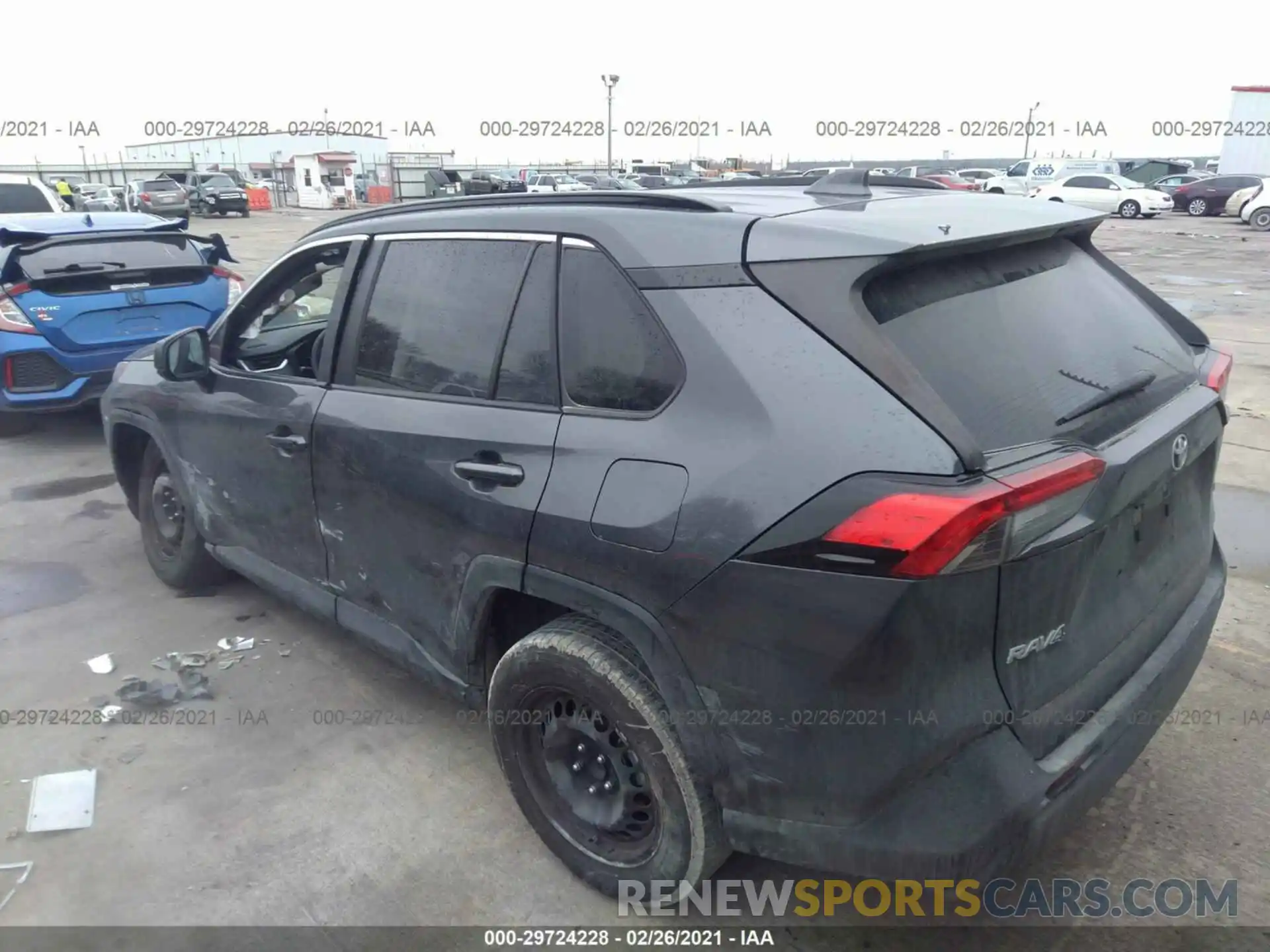 3 Photograph of a damaged car JTMH1RFV7KD500935 TOYOTA RAV4 2019