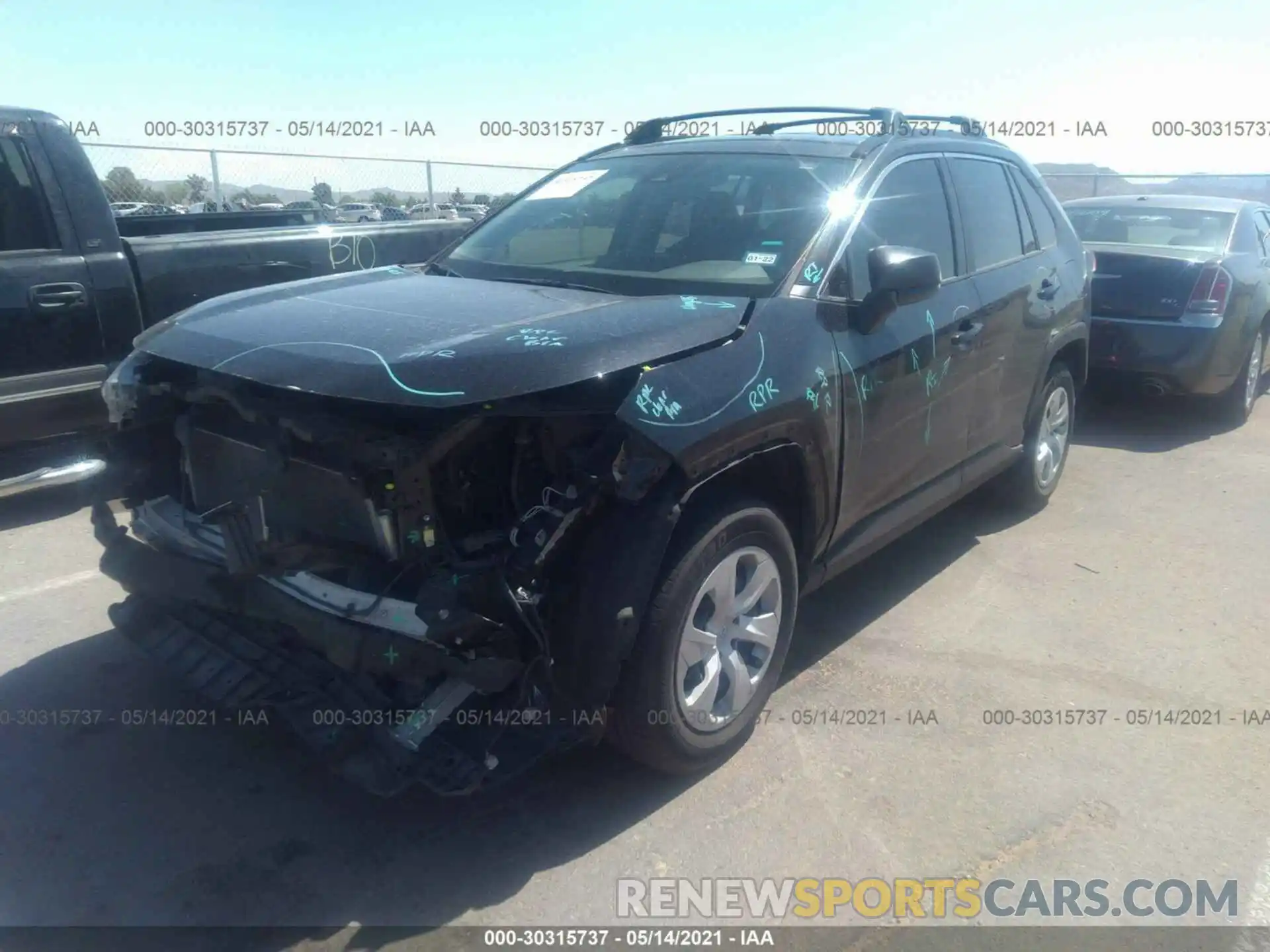 2 Фотография поврежденного автомобиля JTMH1RFV7KD502961 TOYOTA RAV4 2019