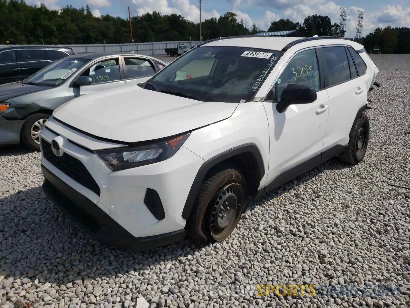 2 Photograph of a damaged car JTMH1RFV7KD507433 TOYOTA RAV4 2019