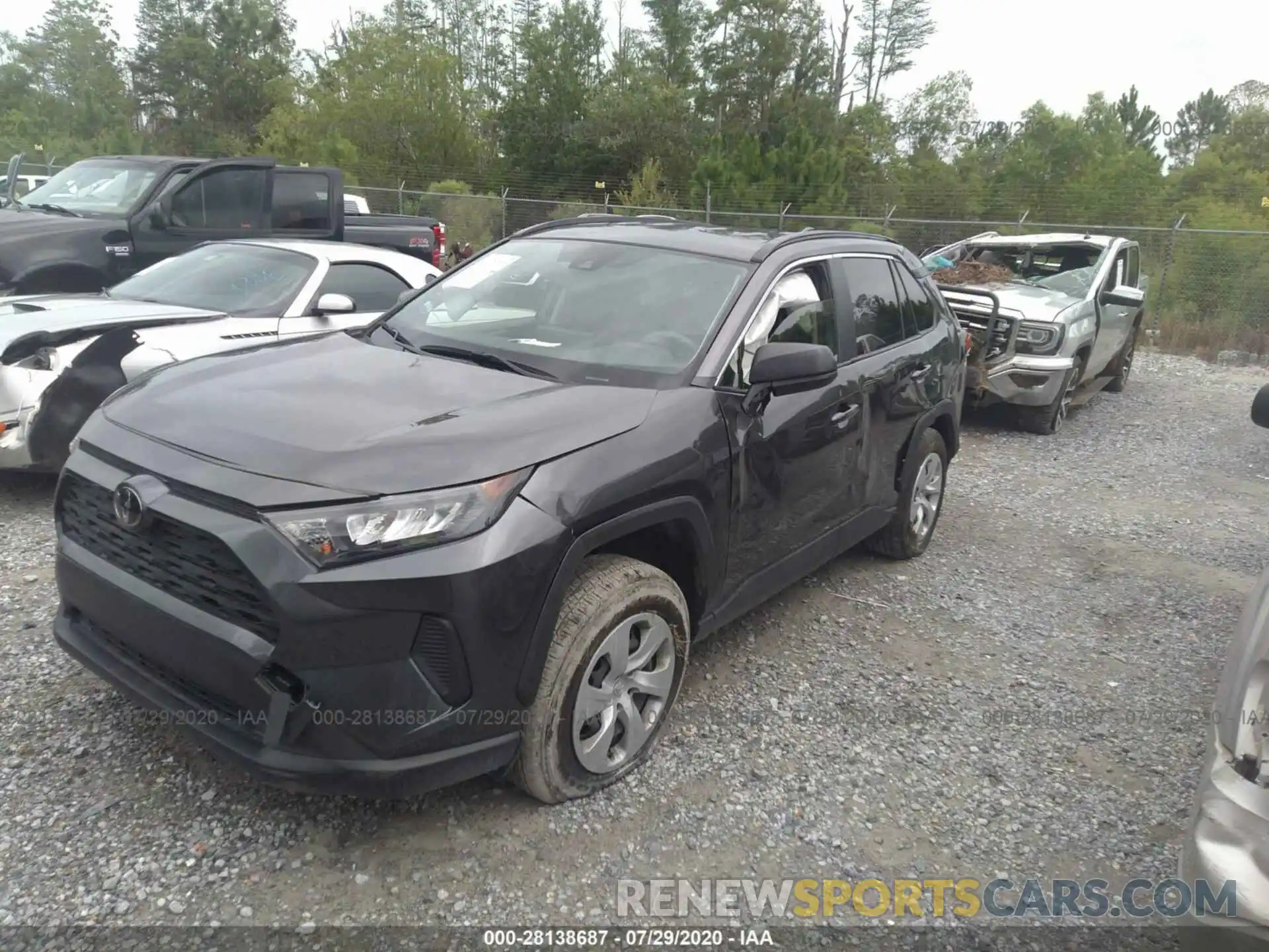 2 Photograph of a damaged car JTMH1RFV7KJ004809 TOYOTA RAV4 2019