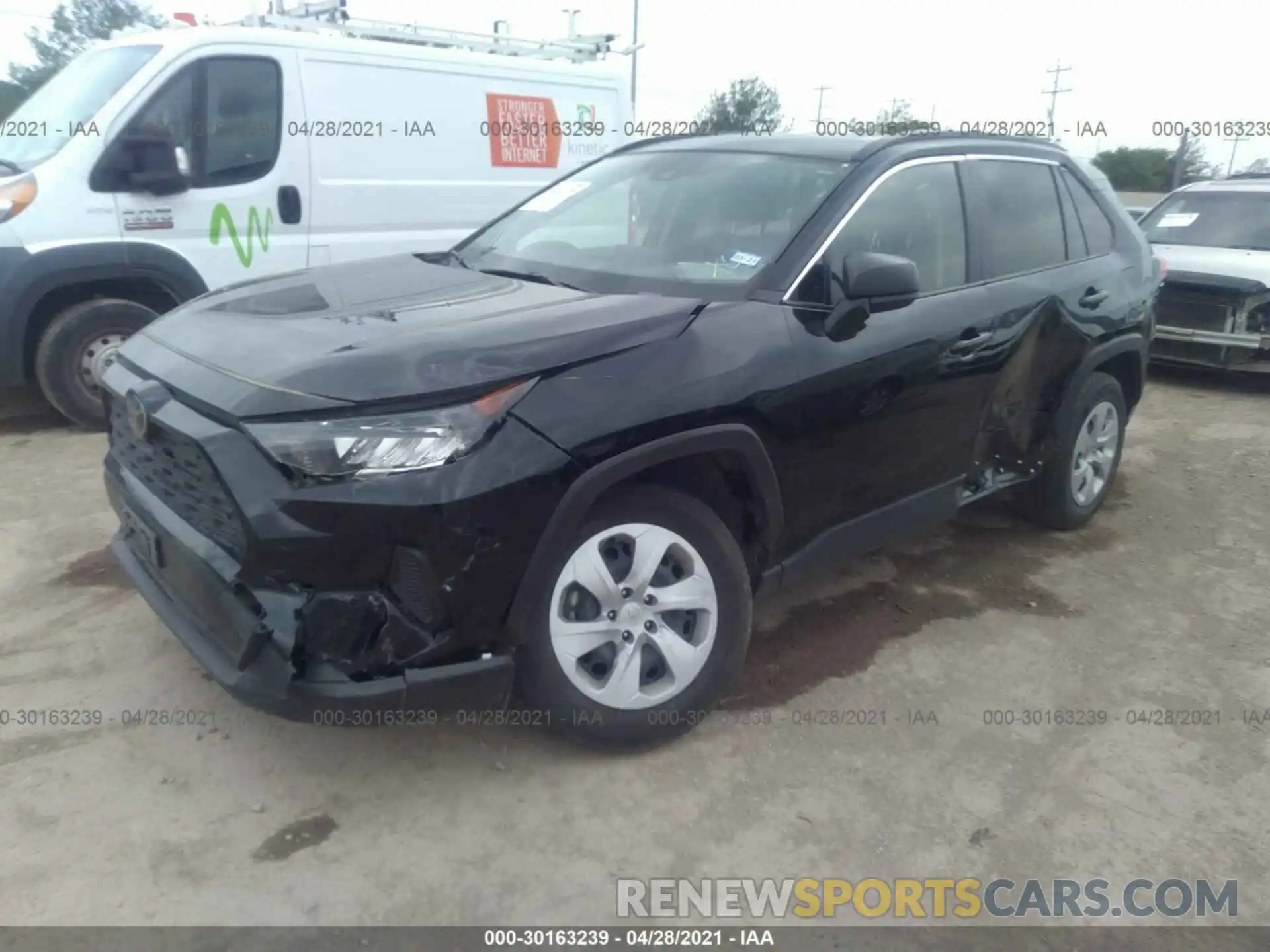 2 Фотография поврежденного автомобиля JTMH1RFV7KJ006124 TOYOTA RAV4 2019