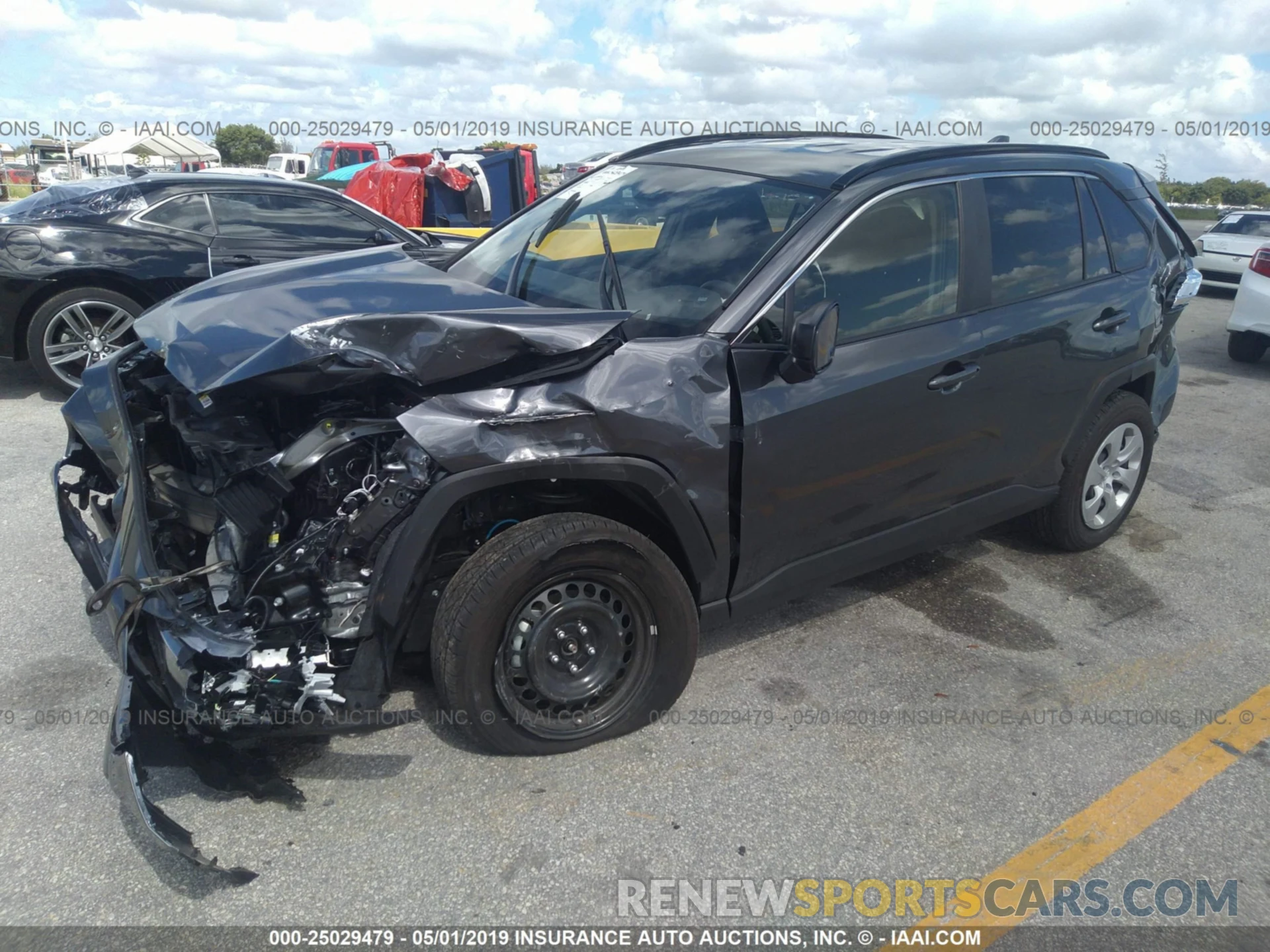 2 Фотография поврежденного автомобиля JTMH1RFV8KD006504 TOYOTA RAV4 2019