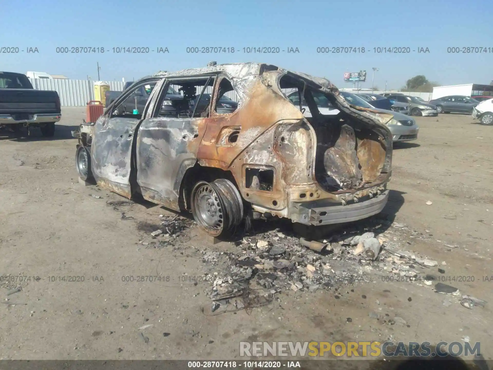 3 Photograph of a damaged car JTMH1RFV8KD024047 TOYOTA RAV4 2019