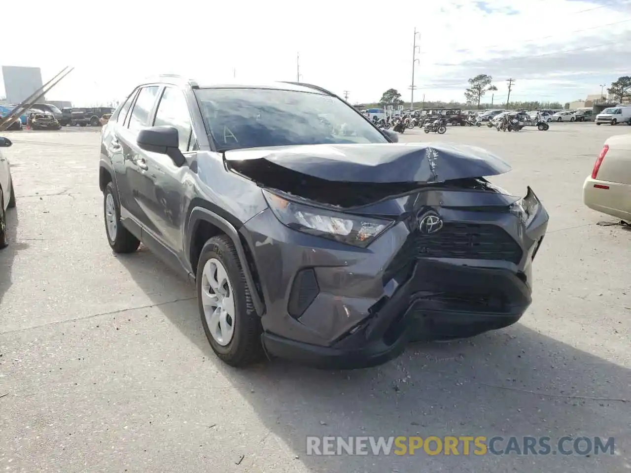 1 Photograph of a damaged car JTMH1RFV8KD038207 TOYOTA RAV4 2019