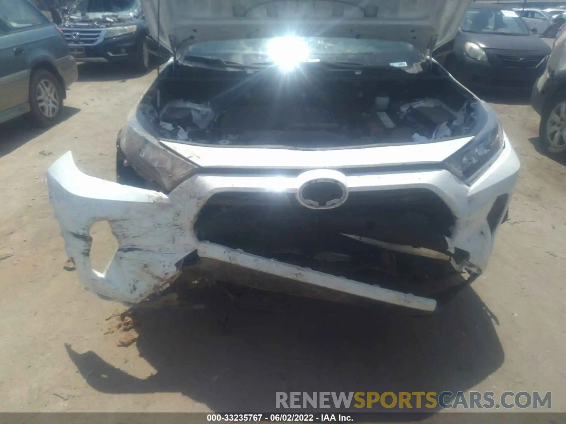 6 Фотография поврежденного автомобиля JTMH1RFV8KD041267 TOYOTA RAV4 2019