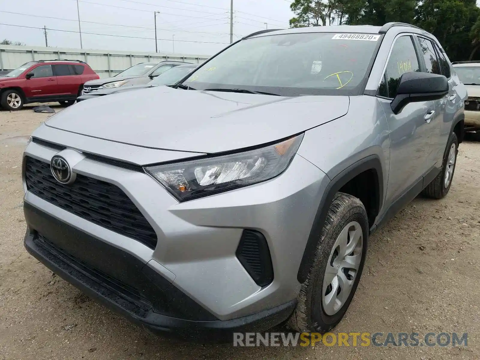 2 Photograph of a damaged car JTMH1RFV8KD501396 TOYOTA RAV4 2019