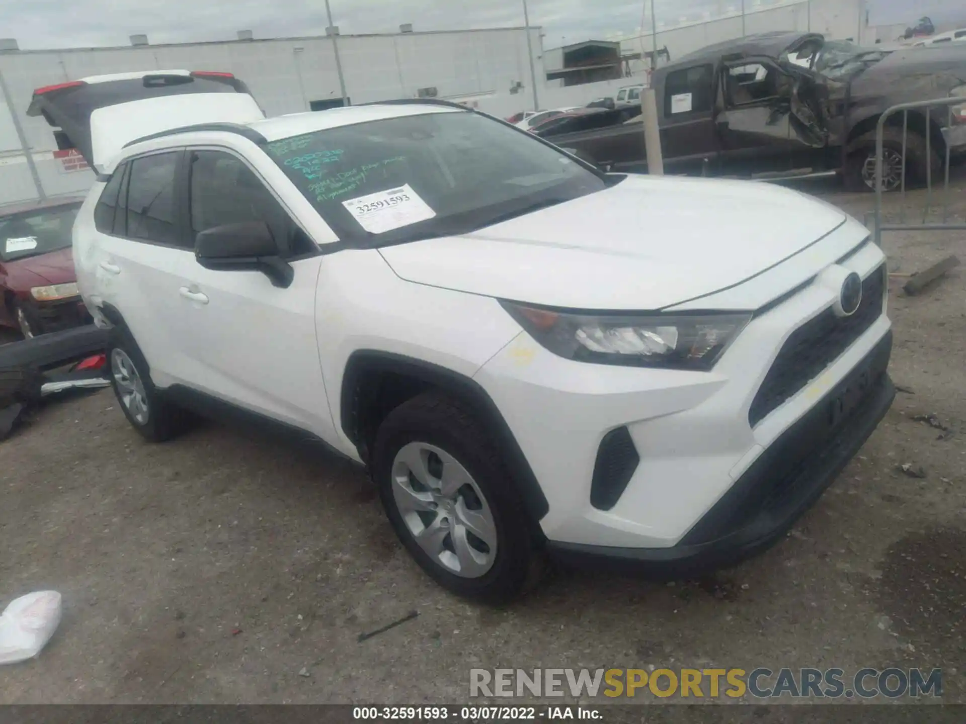 1 Фотография поврежденного автомобиля JTMH1RFV8KD506596 TOYOTA RAV4 2019