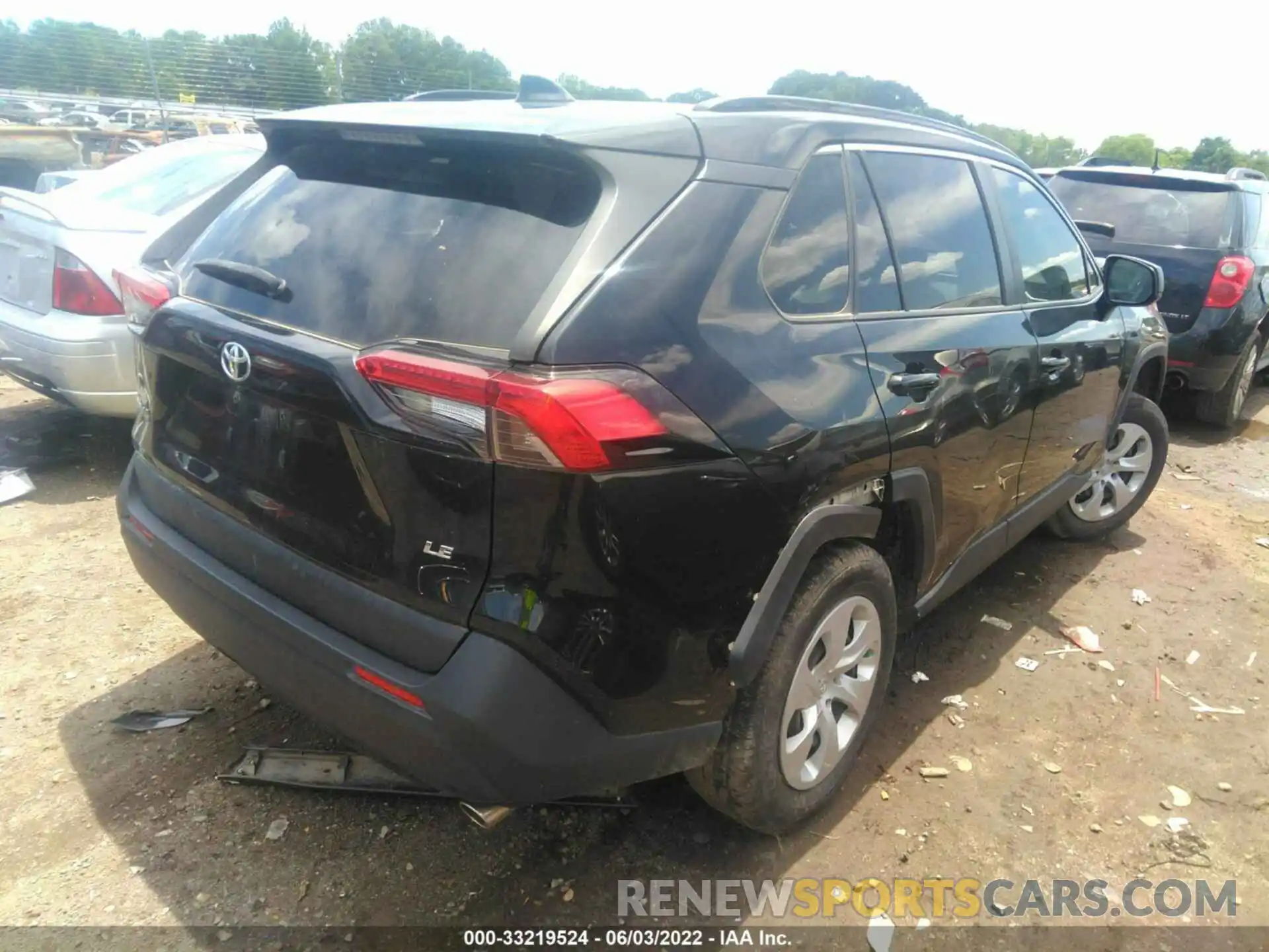 4 Фотография поврежденного автомобиля JTMH1RFV8KJ003166 TOYOTA RAV4 2019