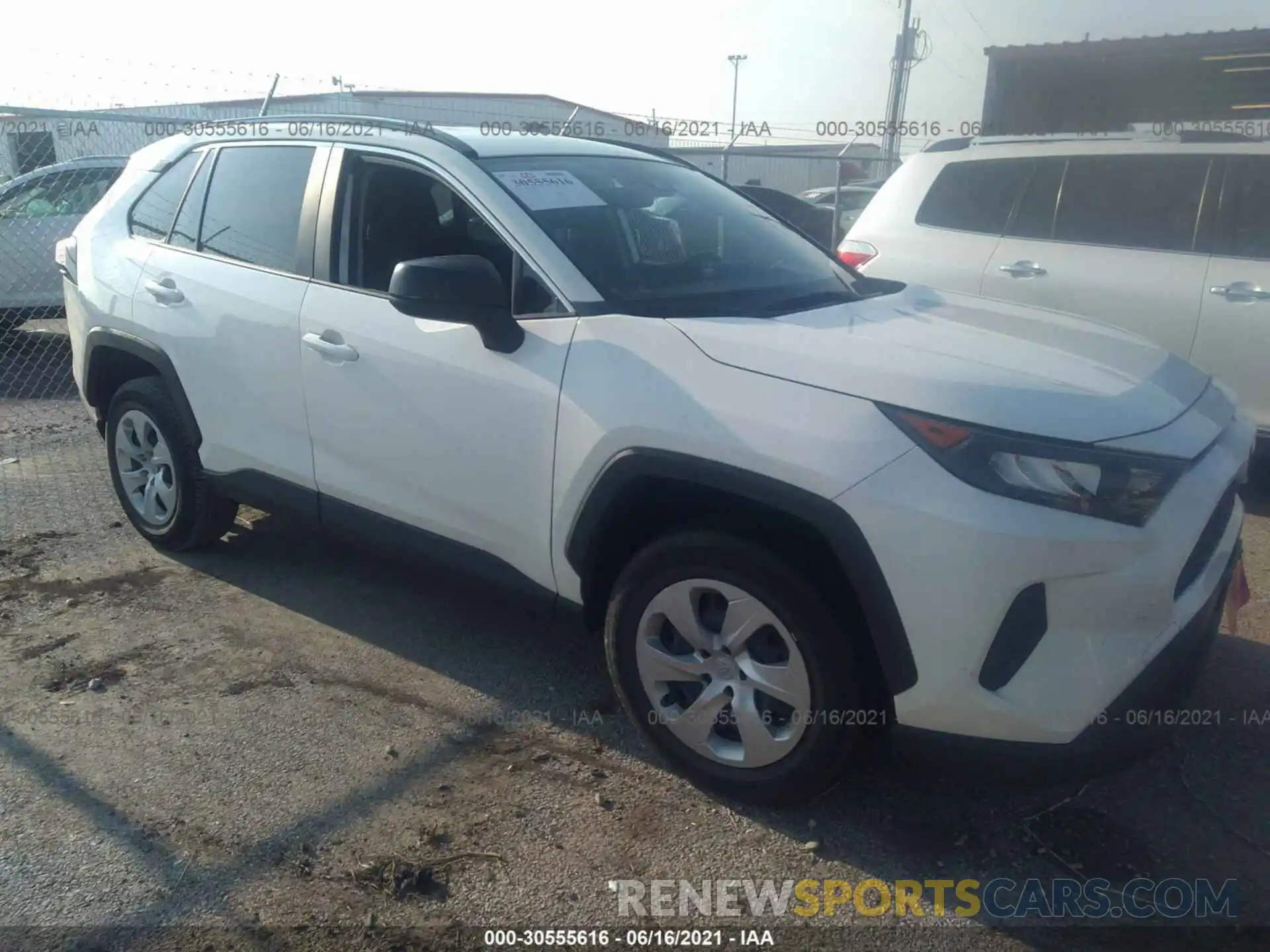 1 Фотография поврежденного автомобиля JTMH1RFV8KJ003989 TOYOTA RAV4 2019