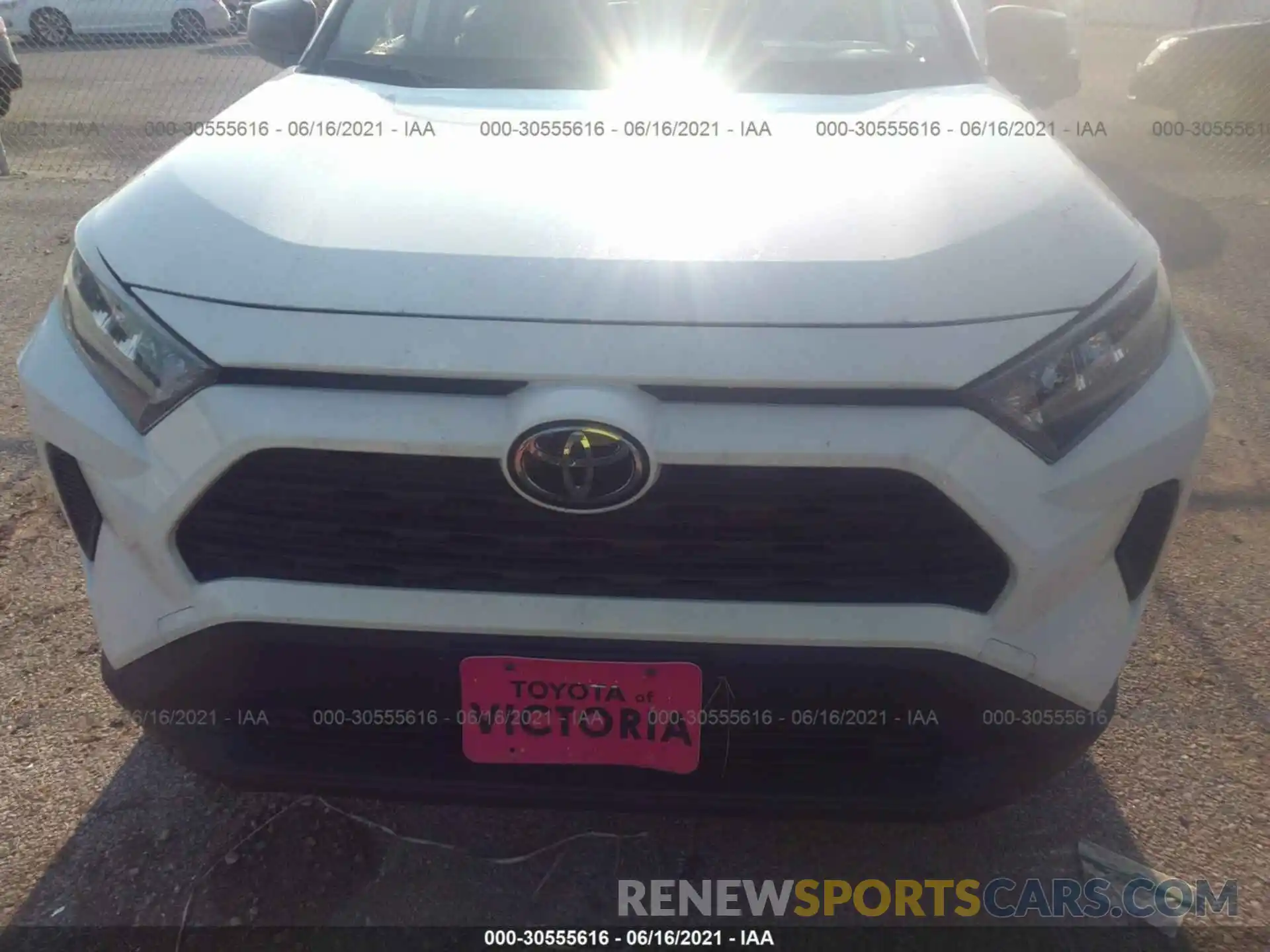 6 Фотография поврежденного автомобиля JTMH1RFV8KJ003989 TOYOTA RAV4 2019