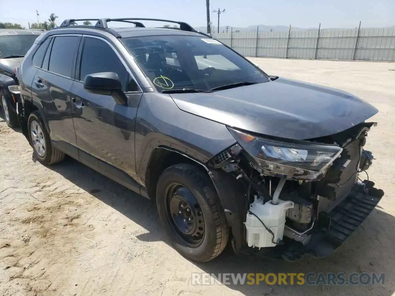 1 Photograph of a damaged car JTMH1RFV8KJ005936 TOYOTA RAV4 2019