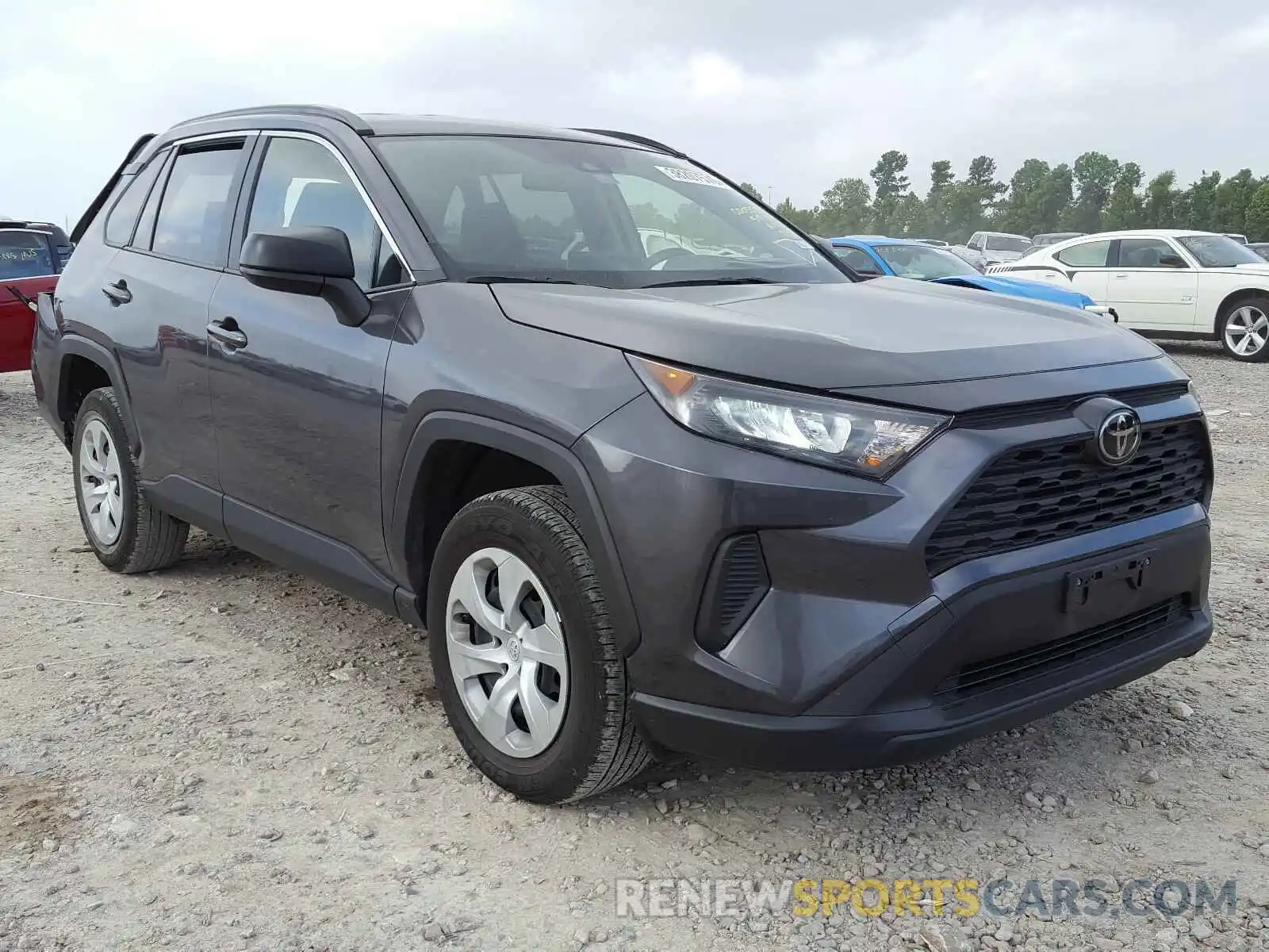 1 Photograph of a damaged car JTMH1RFV8KJ007086 TOYOTA RAV4 2019