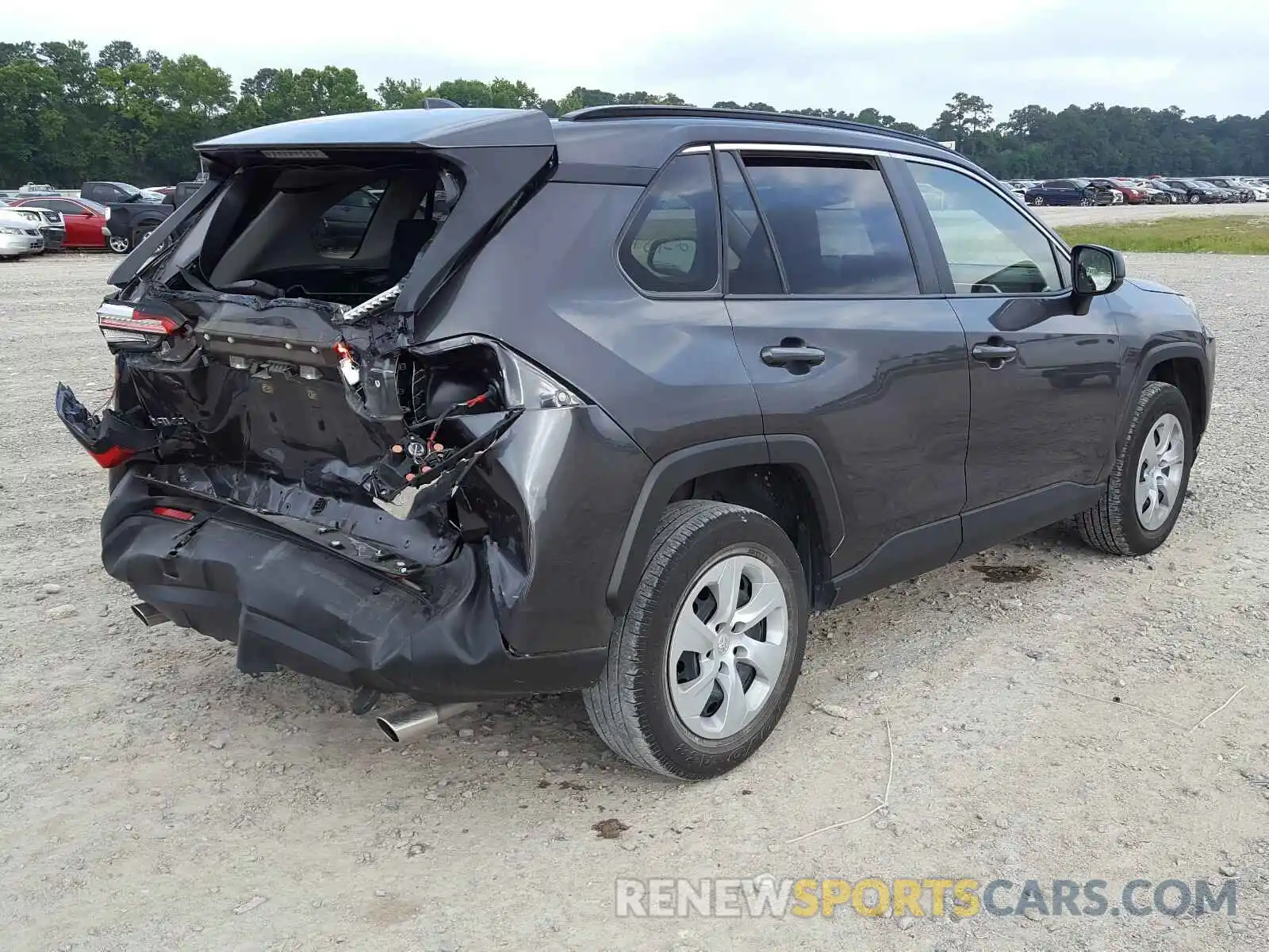 4 Photograph of a damaged car JTMH1RFV8KJ007086 TOYOTA RAV4 2019