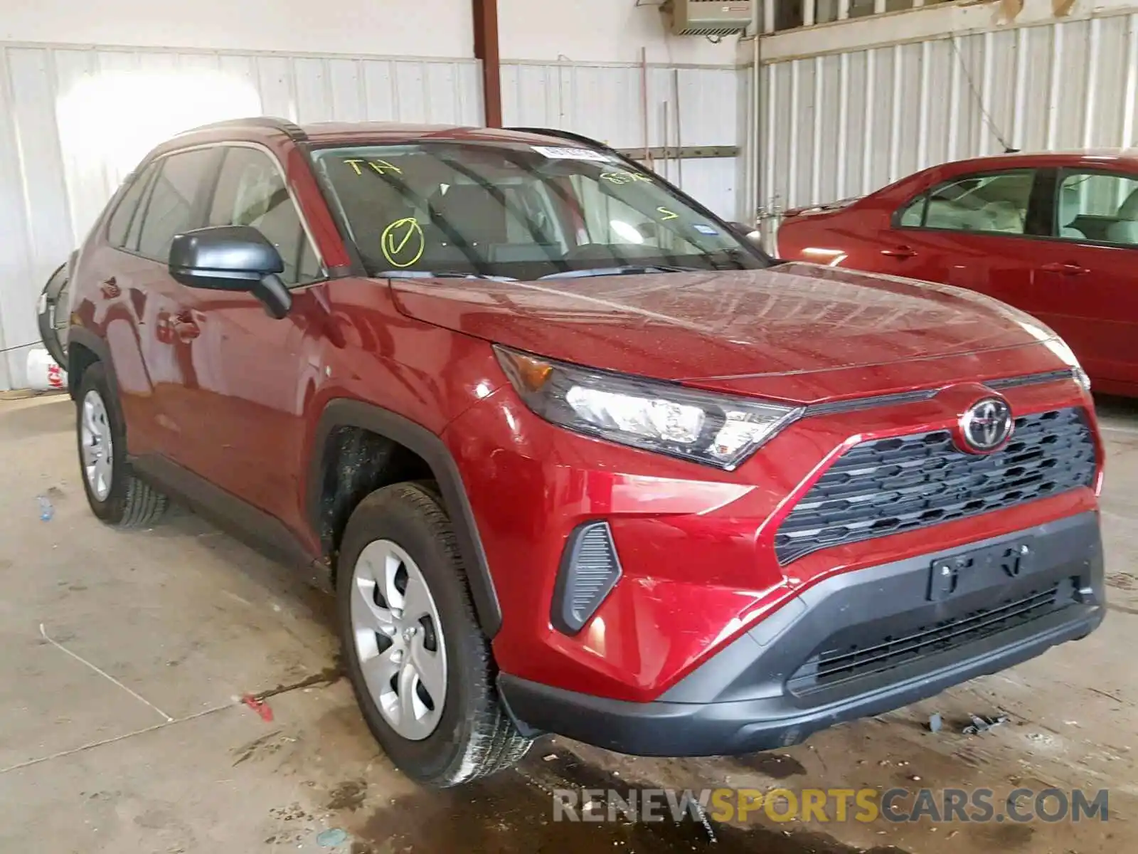 1 Photograph of a damaged car JTMH1RFV8KJ008576 TOYOTA RAV4 2019