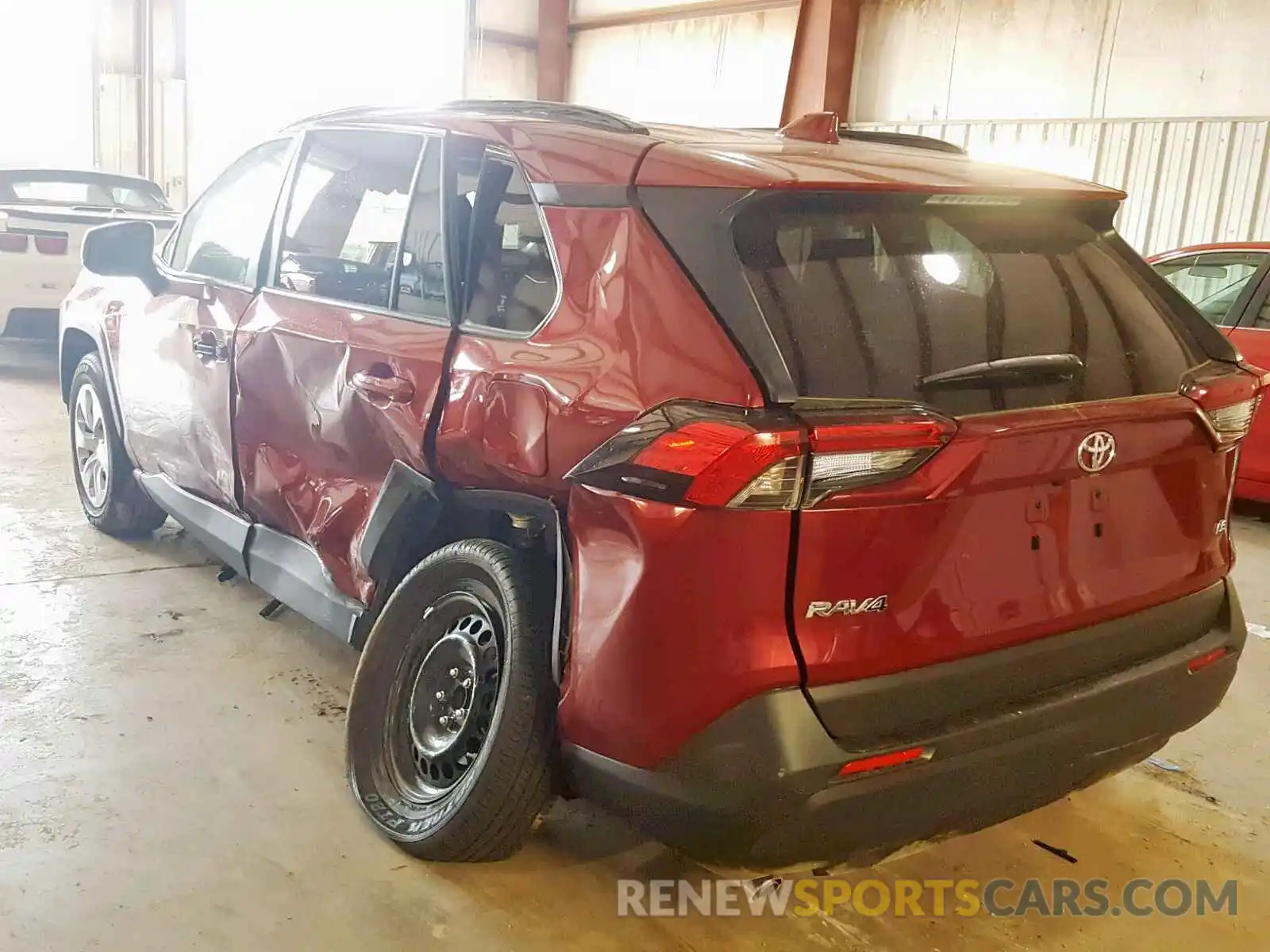 3 Photograph of a damaged car JTMH1RFV8KJ008576 TOYOTA RAV4 2019