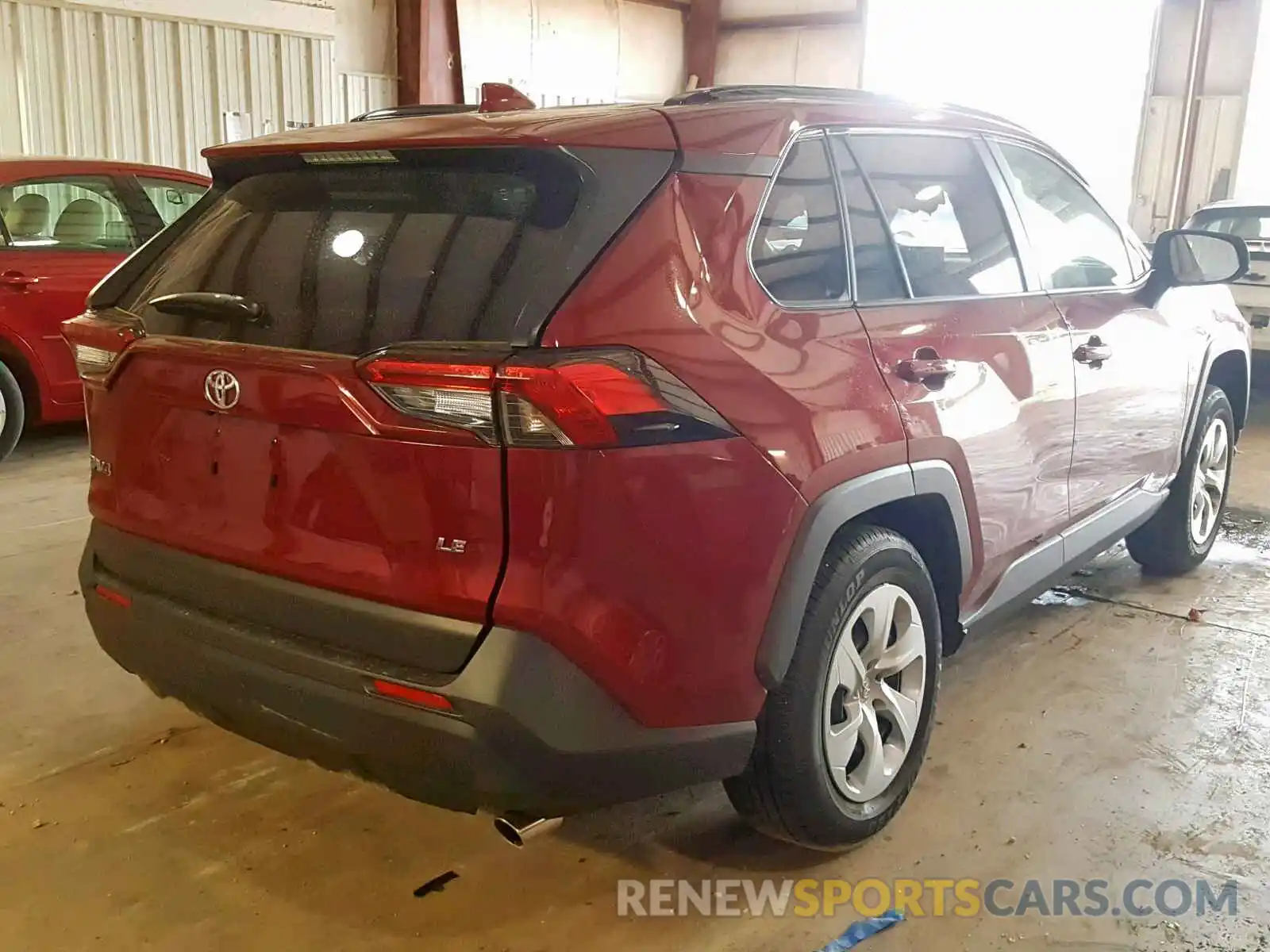 4 Photograph of a damaged car JTMH1RFV8KJ008576 TOYOTA RAV4 2019