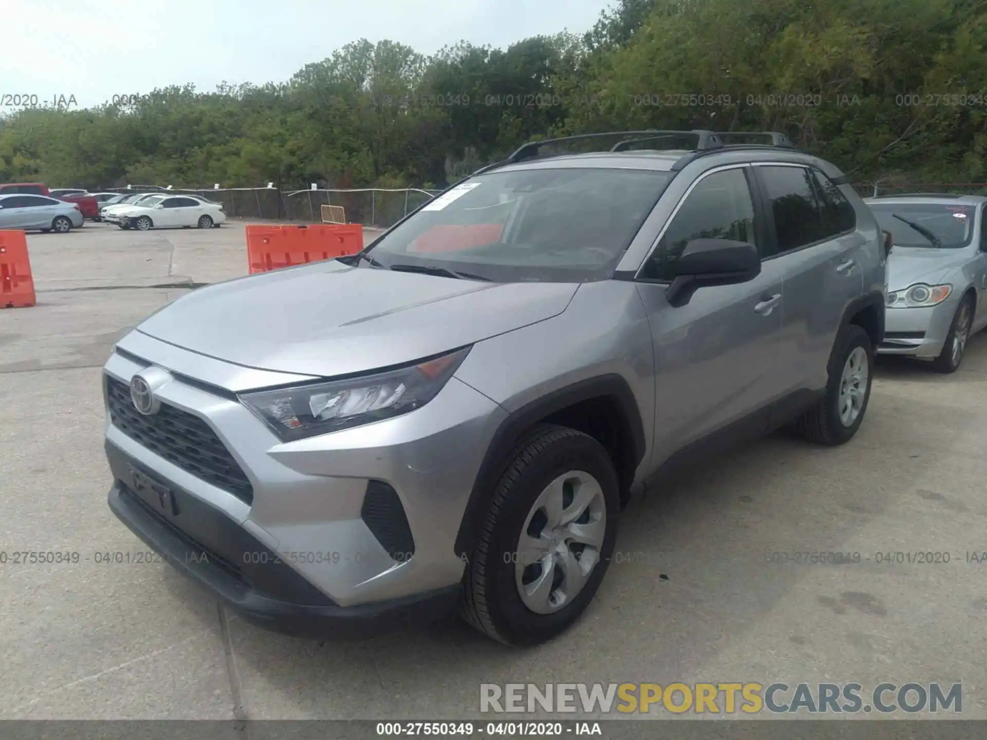 2 Фотография поврежденного автомобиля JTMH1RFV8KJ009727 TOYOTA RAV4 2019