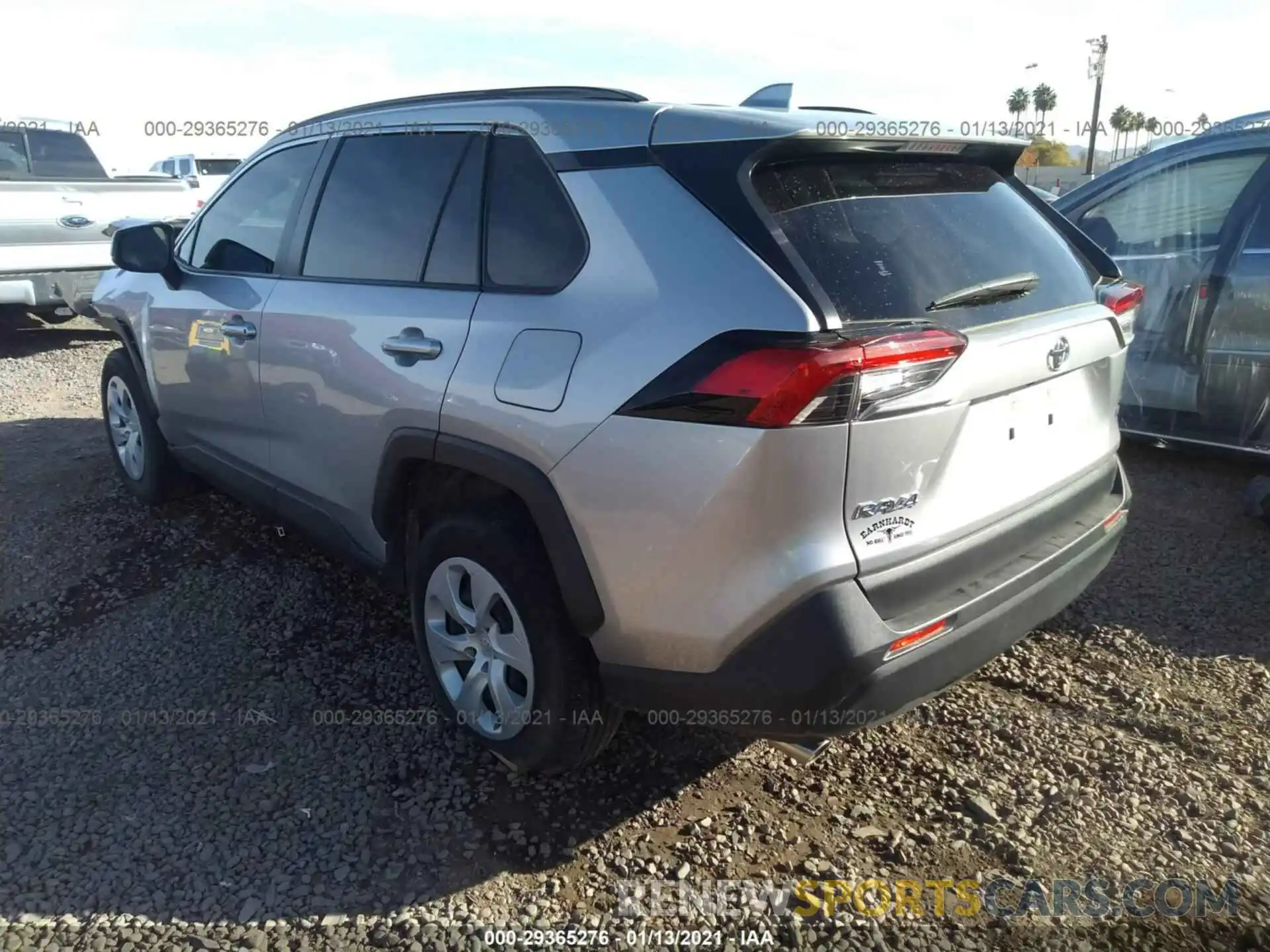 3 Photograph of a damaged car JTMH1RFV8KJ010067 TOYOTA RAV4 2019