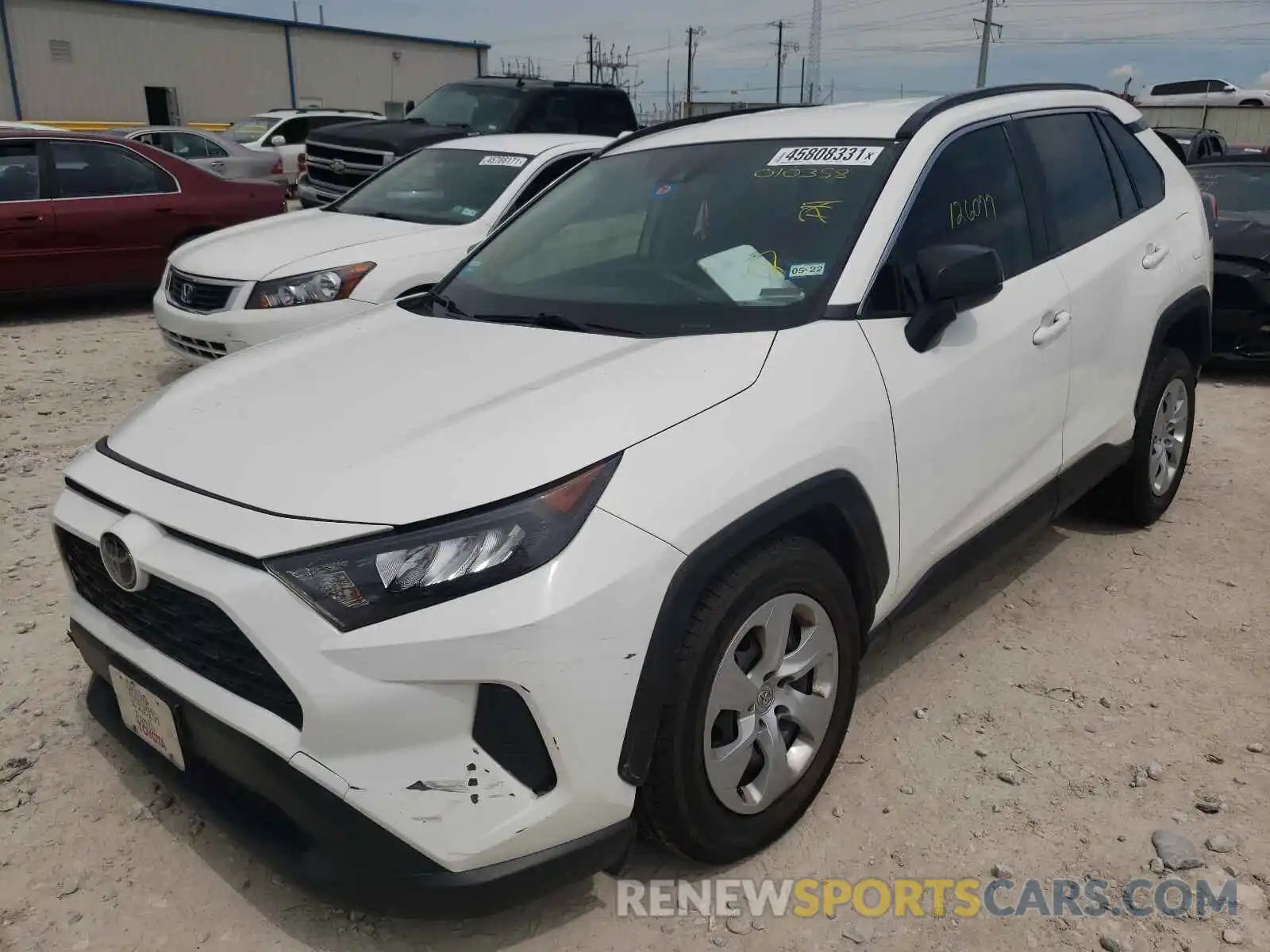 2 Photograph of a damaged car JTMH1RFV8KJ010358 TOYOTA RAV4 2019