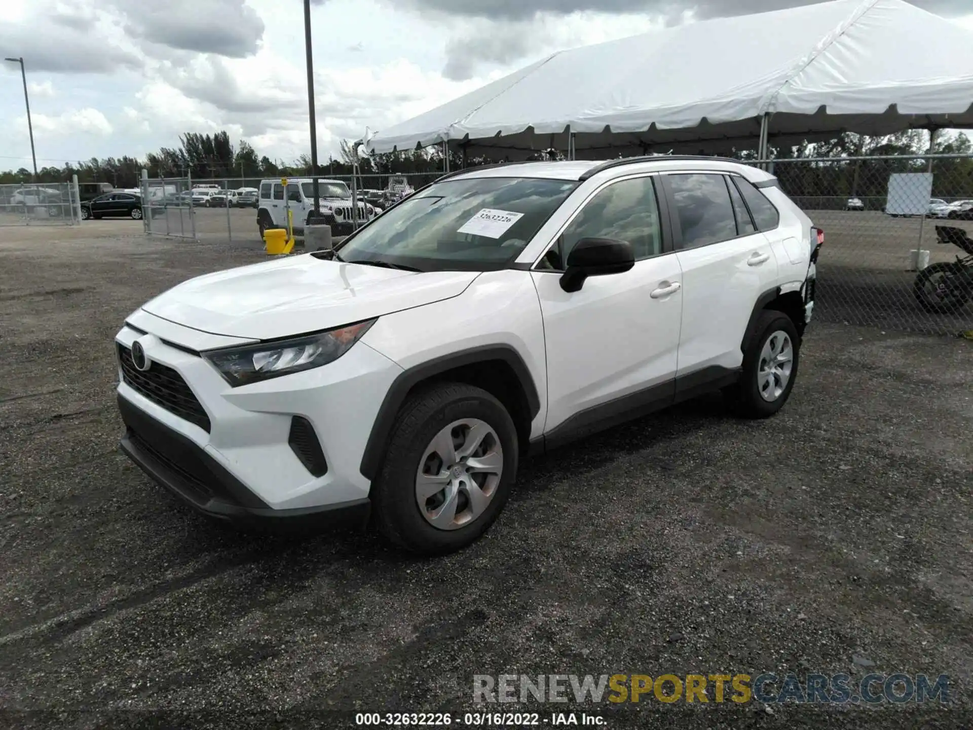 2 Фотография поврежденного автомобиля JTMH1RFV8KJ011252 TOYOTA RAV4 2019