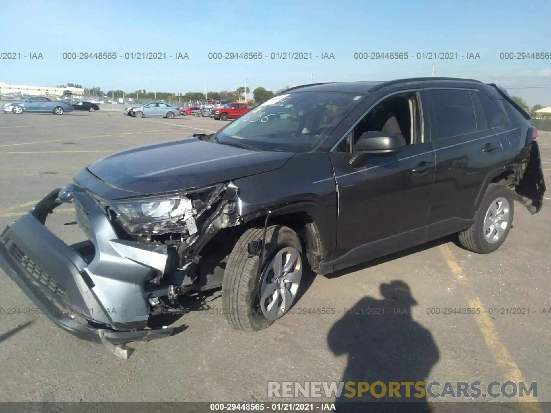 2 Photograph of a damaged car JTMH1RFV9KD005636 TOYOTA RAV4 2019