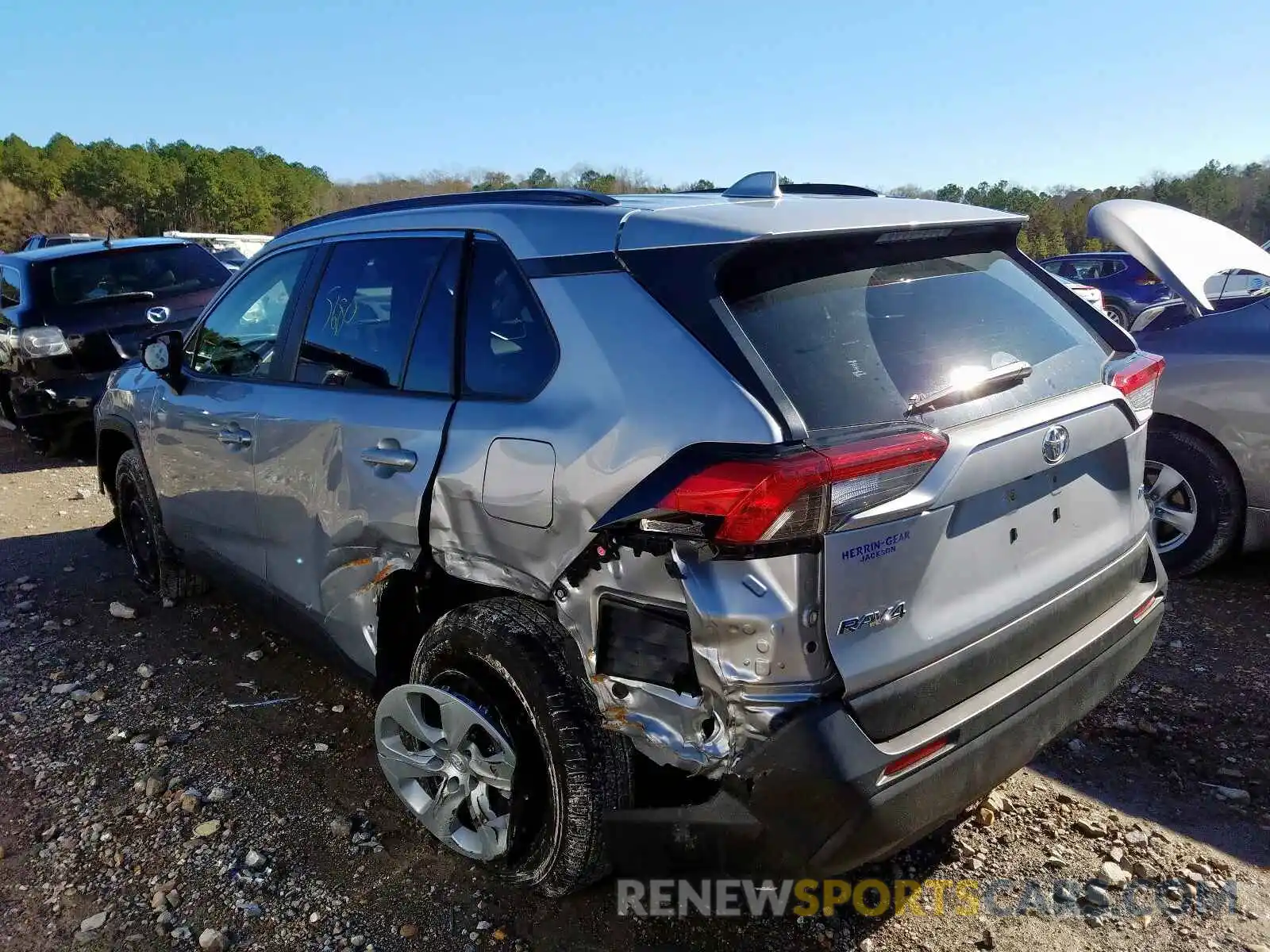 3 Фотография поврежденного автомобиля JTMH1RFV9KD007936 TOYOTA RAV4 2019