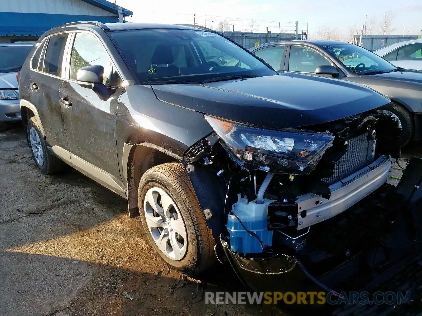 1 Photograph of a damaged car JTMH1RFV9KD014160 TOYOTA RAV4 2019