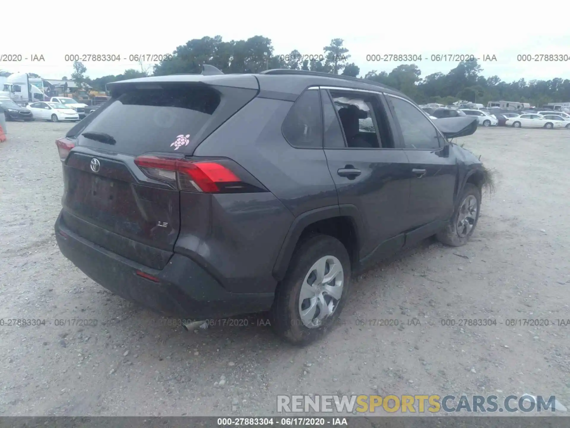 4 Photograph of a damaged car JTMH1RFV9KD021500 TOYOTA RAV4 2019