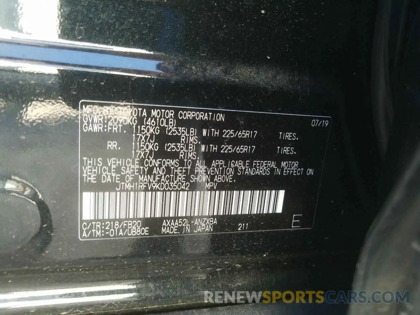 10 Photograph of a damaged car JTMH1RFV9KD035042 TOYOTA RAV4 2019