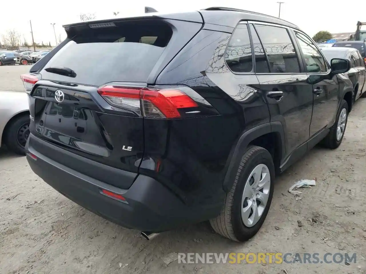 4 Photograph of a damaged car JTMH1RFV9KD036479 TOYOTA RAV4 2019