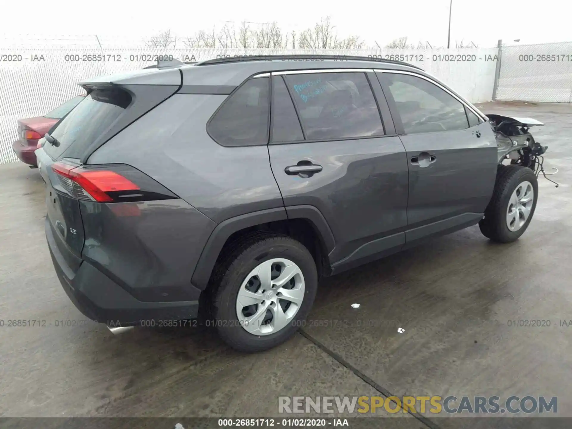 4 Photograph of a damaged car JTMH1RFV9KD036966 TOYOTA RAV4 2019