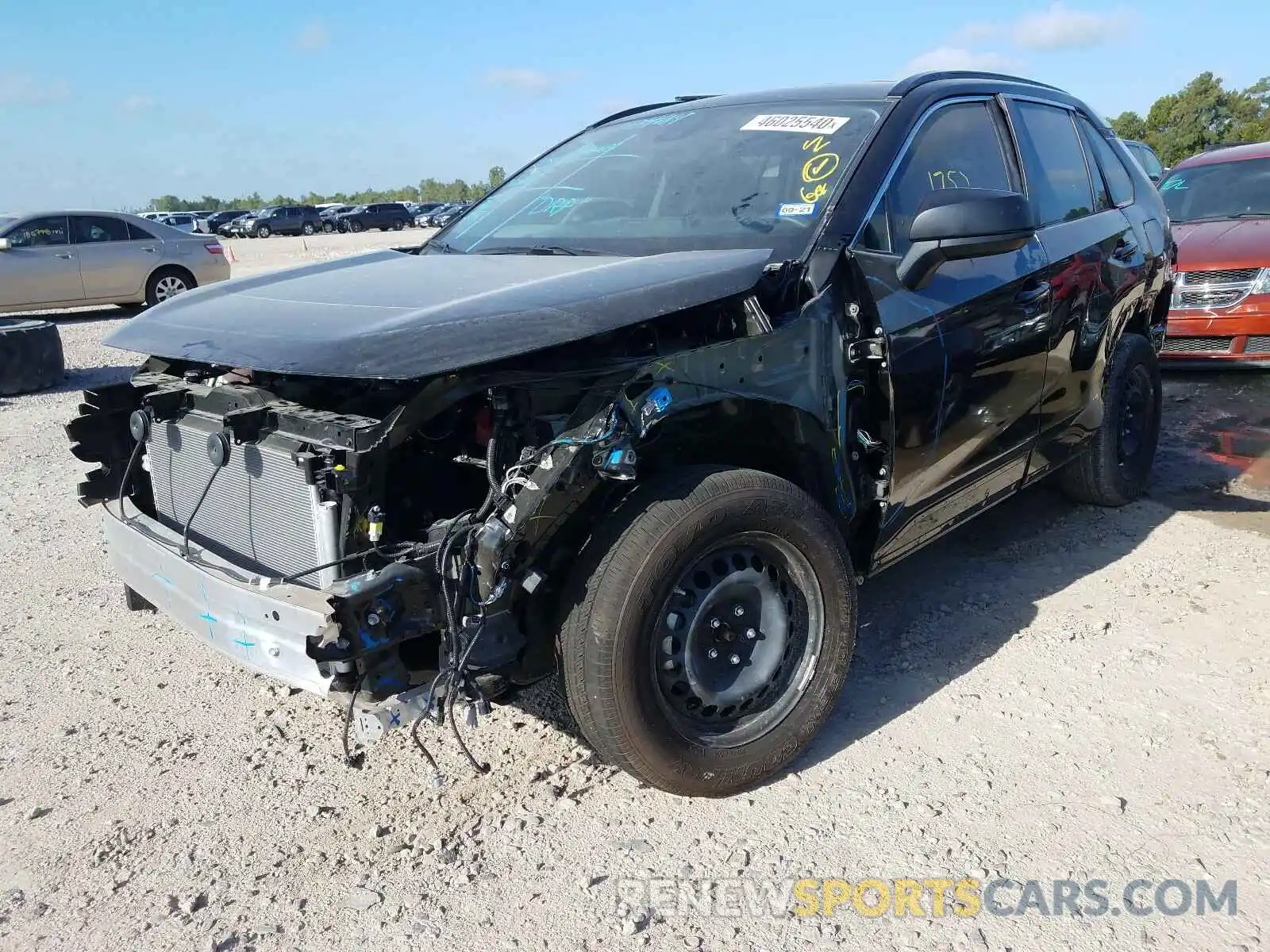 2 Photograph of a damaged car JTMH1RFV9KD037101 TOYOTA RAV4 2019