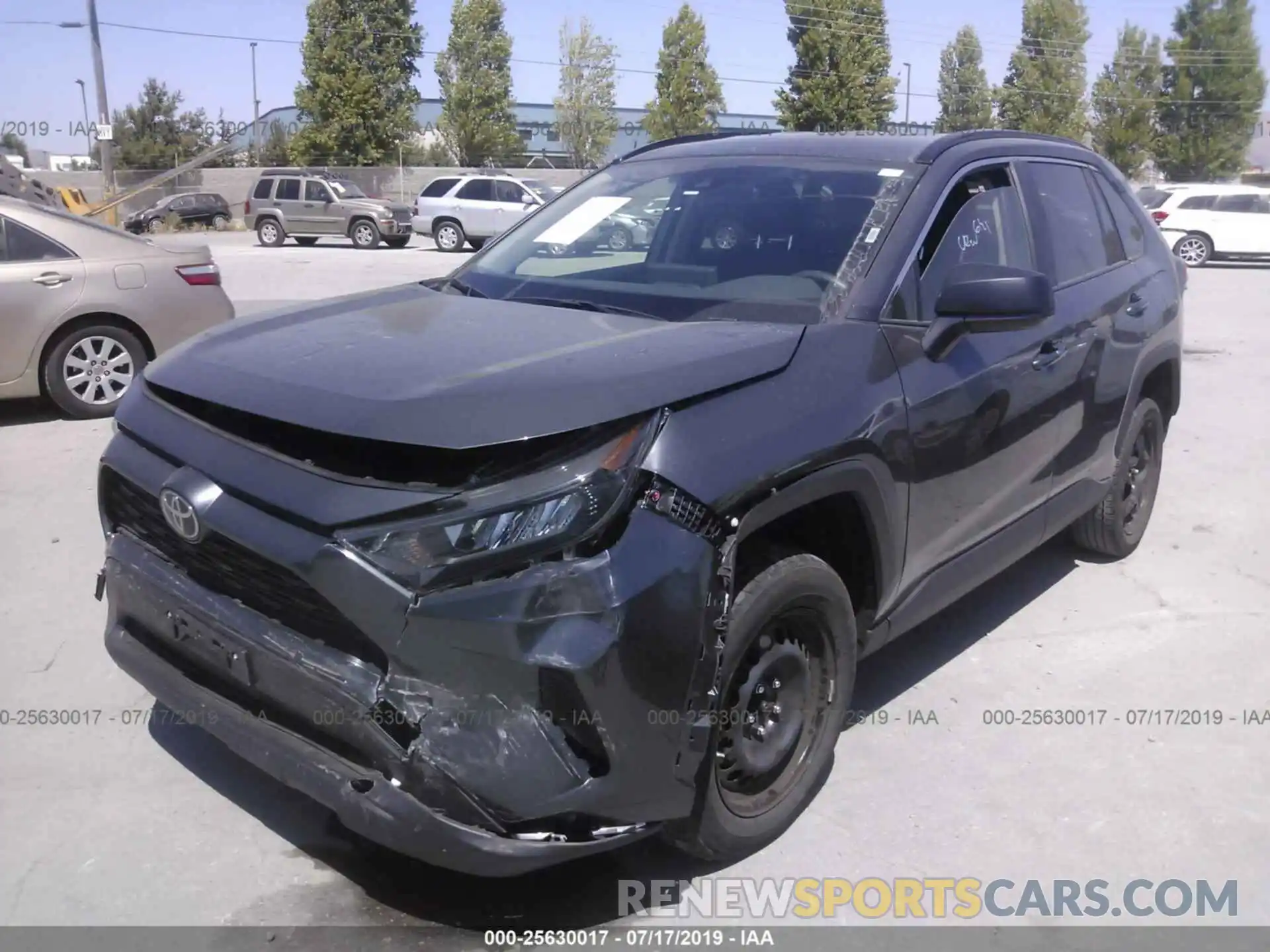 2 Photograph of a damaged car JTMH1RFV9KD500404 TOYOTA RAV4 2019