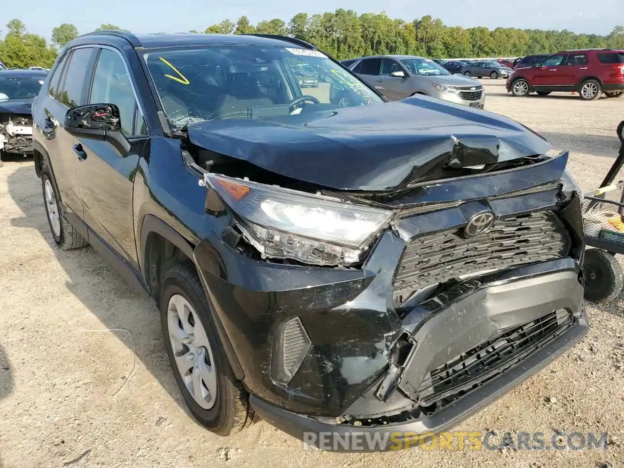 1 Photograph of a damaged car JTMH1RFV9KD505957 TOYOTA RAV4 2019