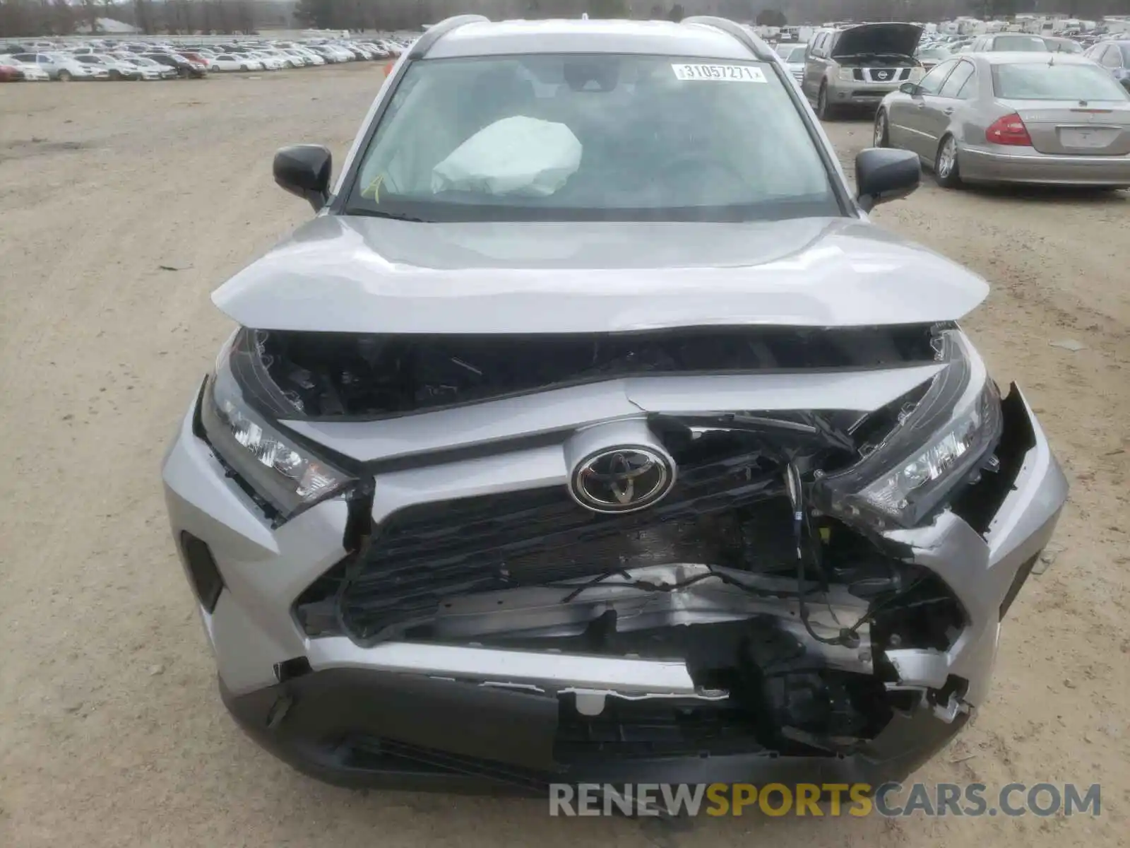 7 Photograph of a damaged car JTMH1RFV9KD507384 TOYOTA RAV4 2019