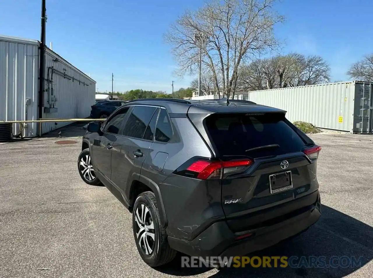 3 Photograph of a damaged car JTMH1RFV9KD508129 TOYOTA RAV4 2019