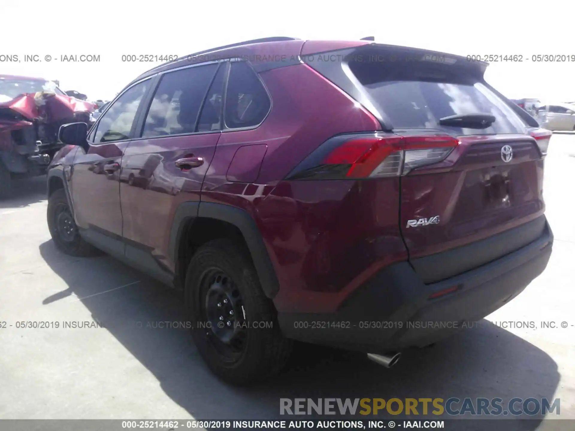 3 Photograph of a damaged car JTMH1RFV9KJ001989 TOYOTA RAV4 2019