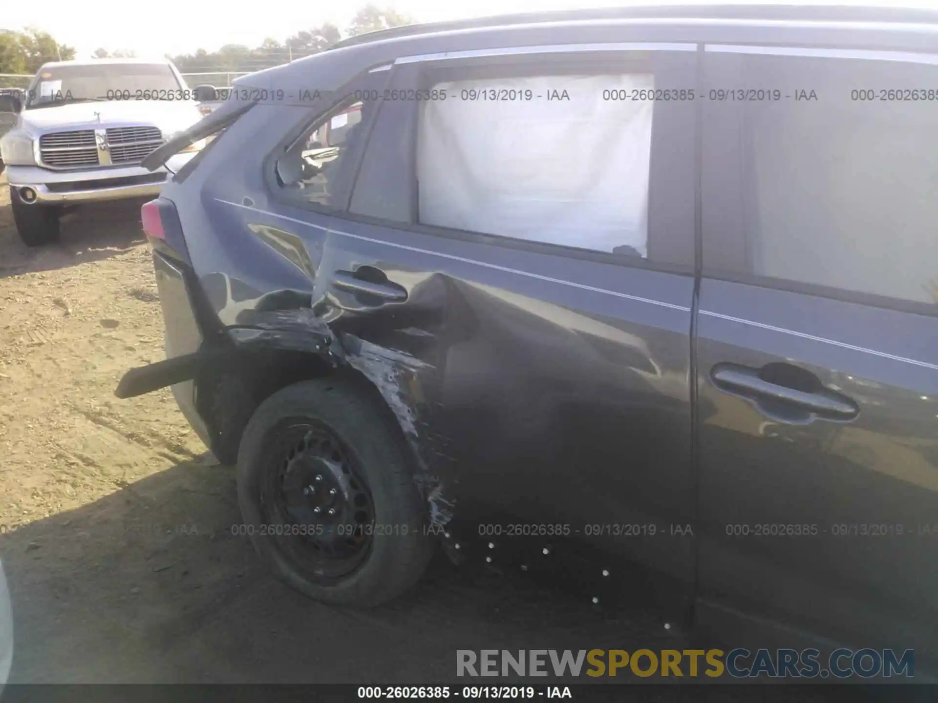 6 Photograph of a damaged car JTMH1RFV9KJ003919 TOYOTA RAV4 2019